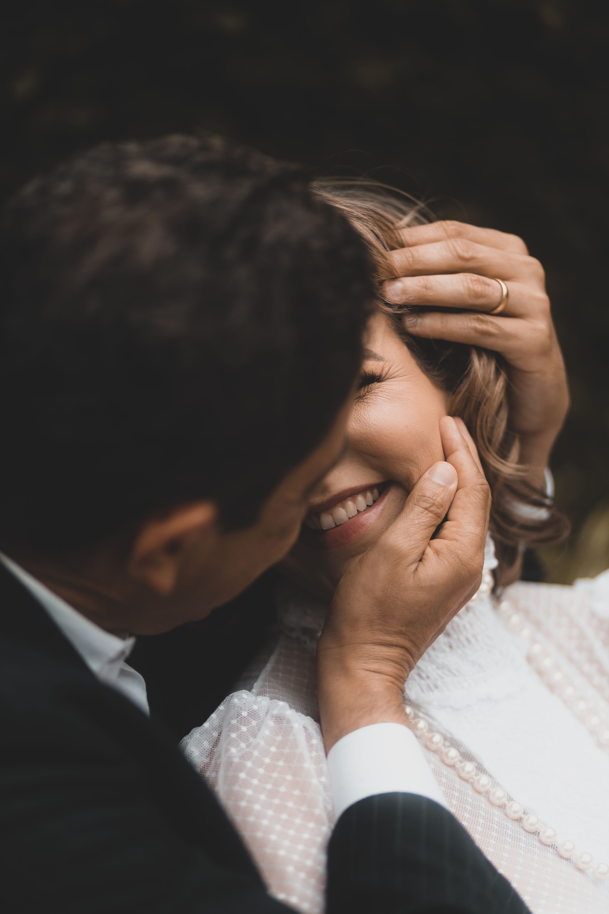 The couple at the altar